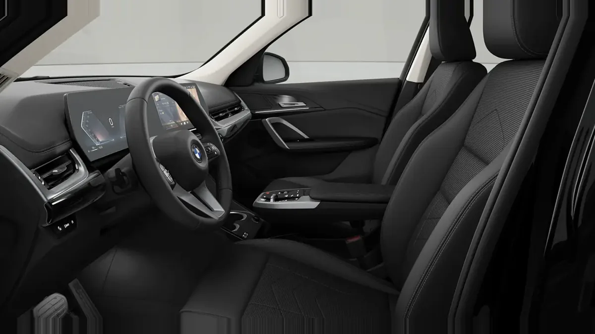 BMW X1 sDrive20d xLine 120kW en renting para particulares en Sevilla — Interior