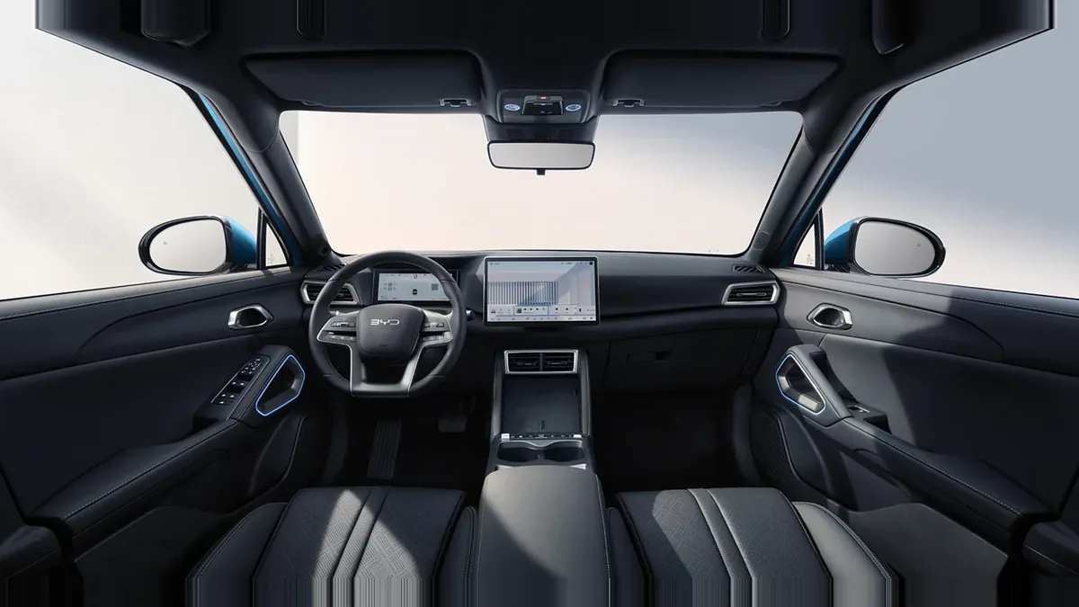BYD ATTO 2 DM-i Active en renting para particulares en Sevilla — vista 8