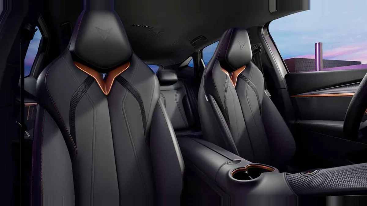 CUPRA Tavascan Endurance First Edition en renting para particulares en Sevilla — Interior