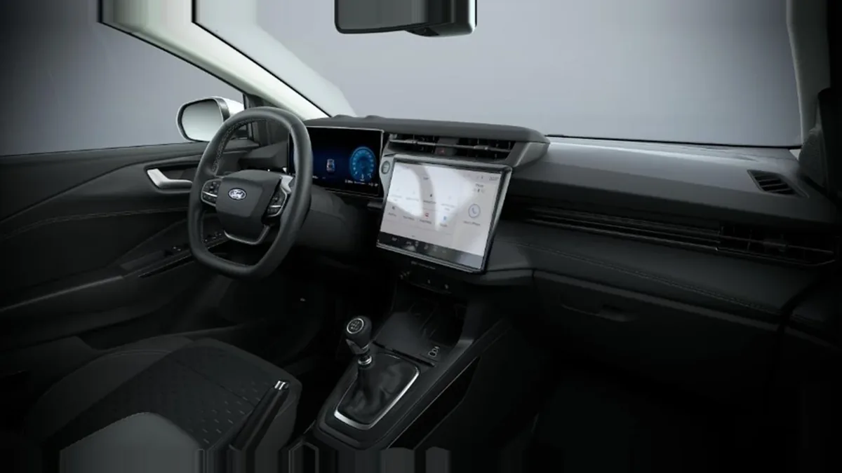 Ford Puma Titanium Ecoboost MHEV 125CV II en renting para particulares en Sevilla — Interior