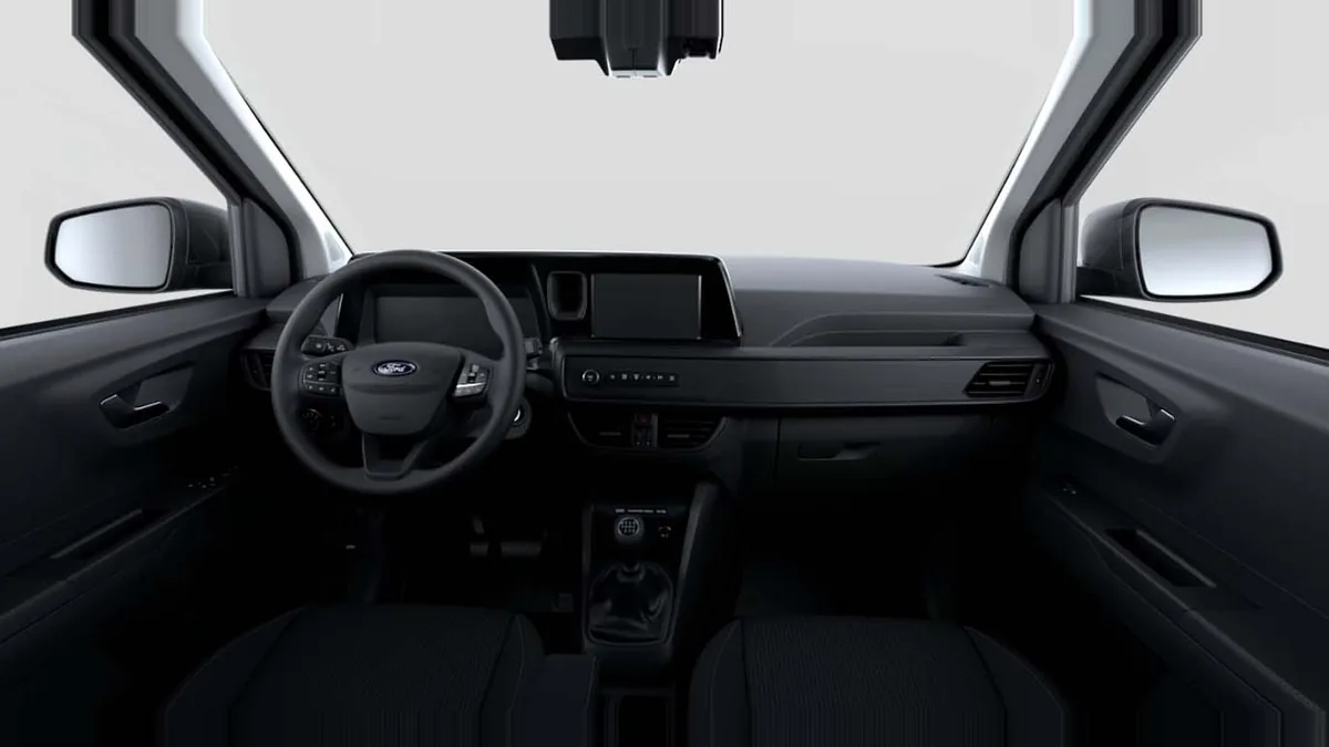 Ford Transit Courier Van 1.5 Ecoblue Trend II en renting para particulares en Sevilla — Delantera