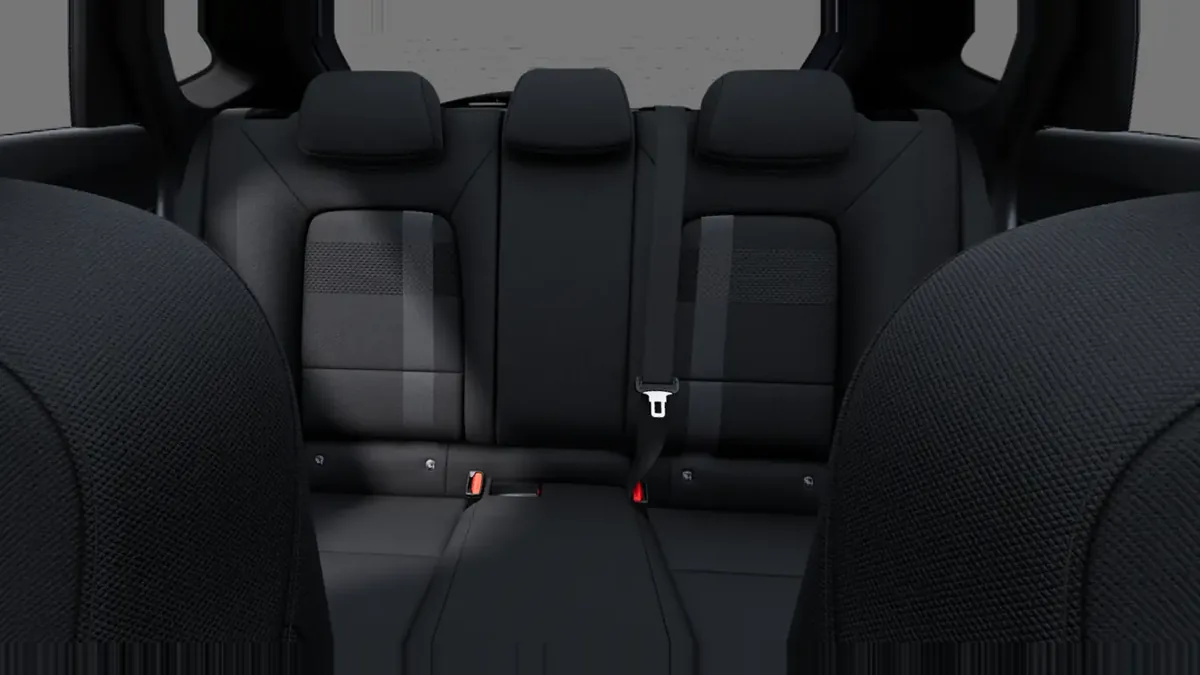 Hyundai i20 1.0T Black Line 90cv MY26 en renting para particulares en Sevilla — vista 16