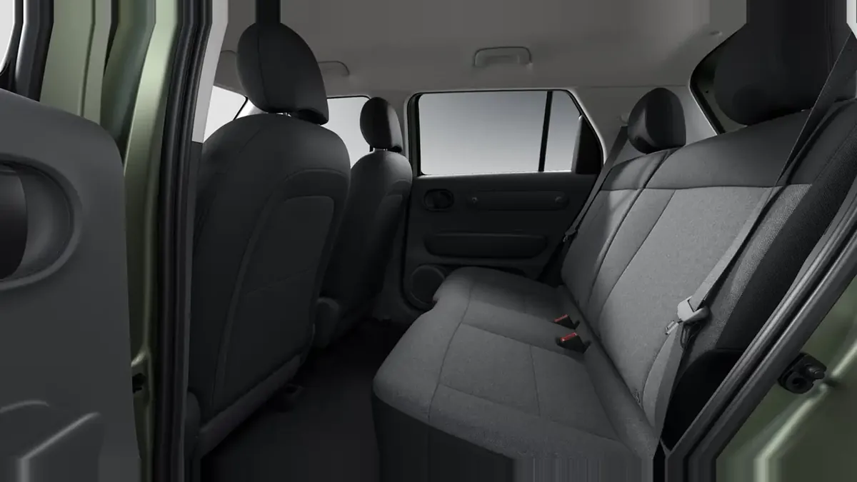 Hyundai Inster 97cv 42kWh Klass en renting para particulares en Sevilla — vista 12