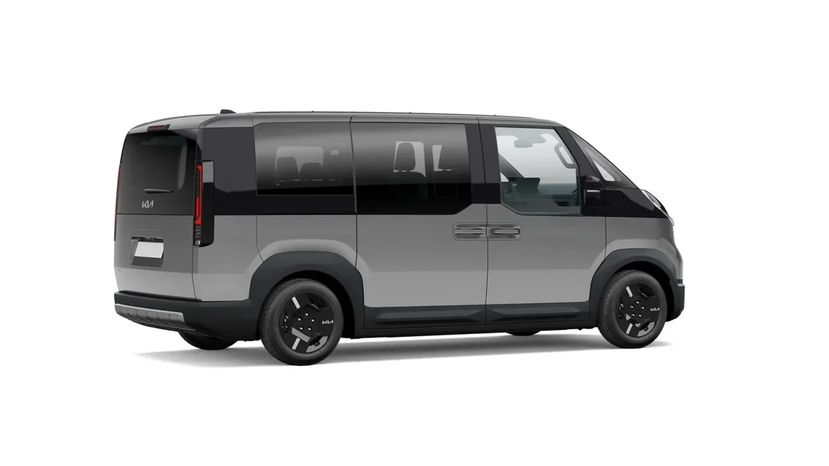 Kia PV5 Passenger L2H1 LR Plus en renting para particulares en Sevilla — Trasera