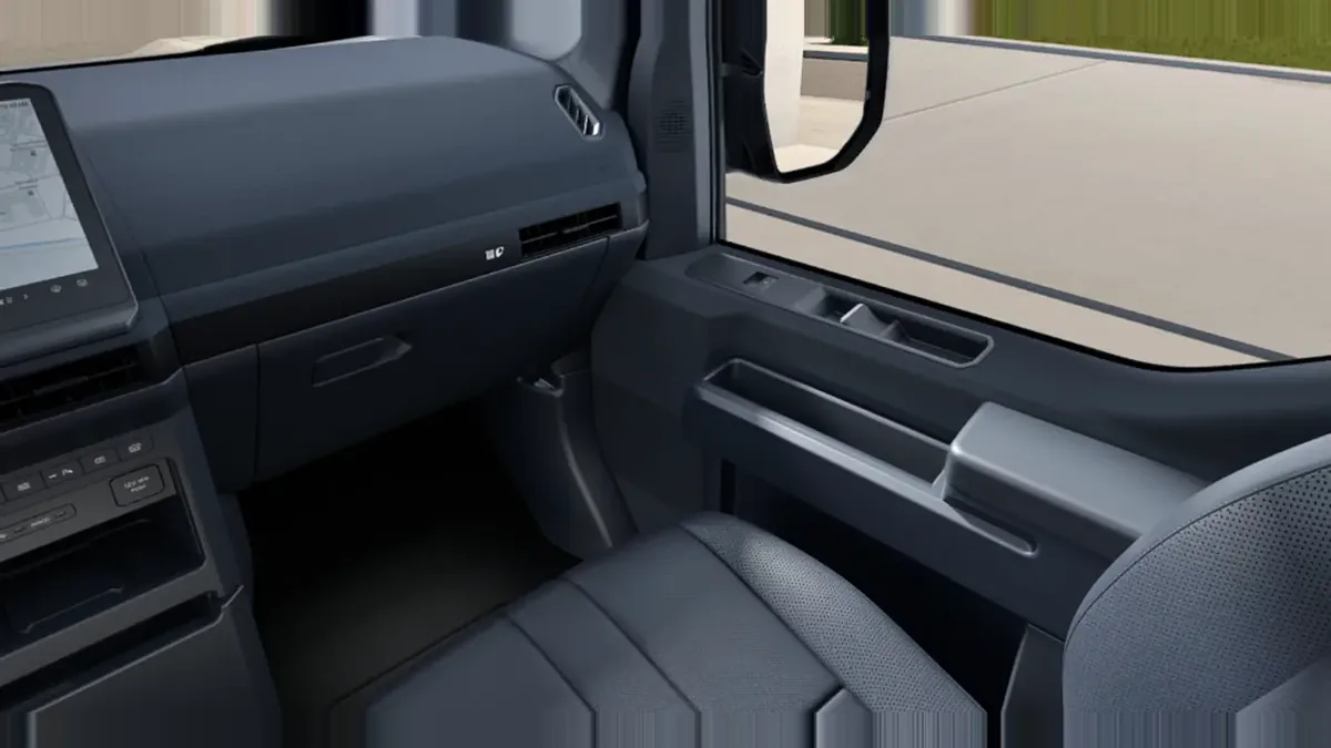 Kia PV5 Passenger L2H1 LR Plus en renting para particulares en Sevilla — Interior