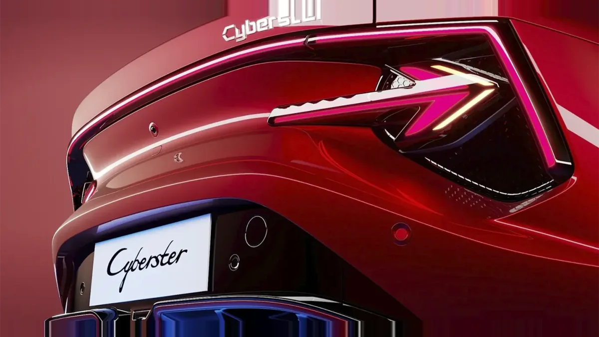 MG Cyberster Trophy Single Motor en renting para particulares en Sevilla — Trasera