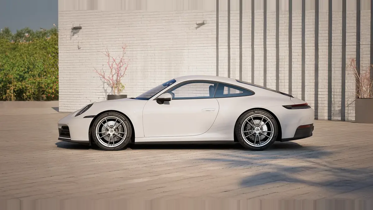 Porsche 911 Carrera en renting para particulares en Sevilla — Lateral