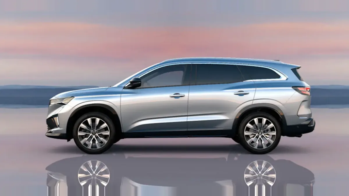Renault ESPACE TECHNO E-TECH FULL HYBRID 200CV en renting para particulares en Sevilla — Lateral