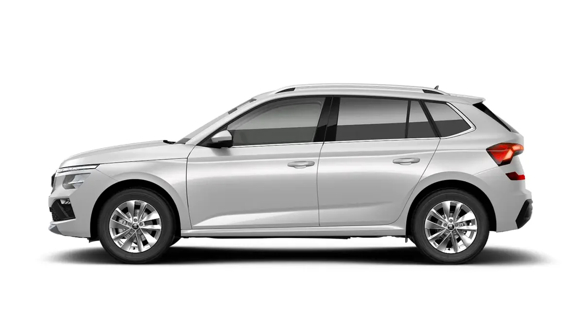 Škoda Kamiq 1.5 TSI DSG Selection en renting para particulares en Sevilla — Lateral