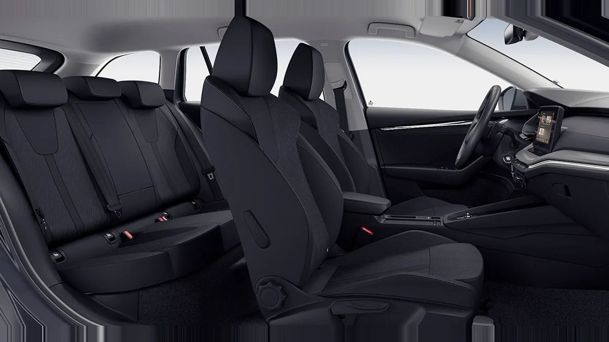 Škoda Octavia Combi Selection 2.0 TDI 150CV DSG 7vel en renting para particulares en Sevilla — Interior