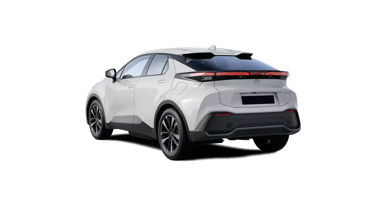 Toyota C-HR Advance Plug-in Hybrid 220 en renting para particulares en Sevilla — Delantera