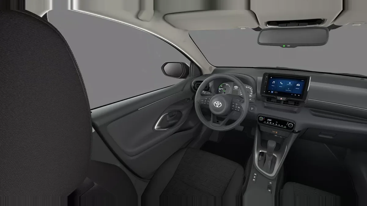 Toyota Yaris 120H 116CV Active en renting para particulares en Sevilla — vista 19